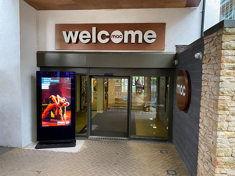65" FREESTANDING OUTDOOR DIGITAL POSTER