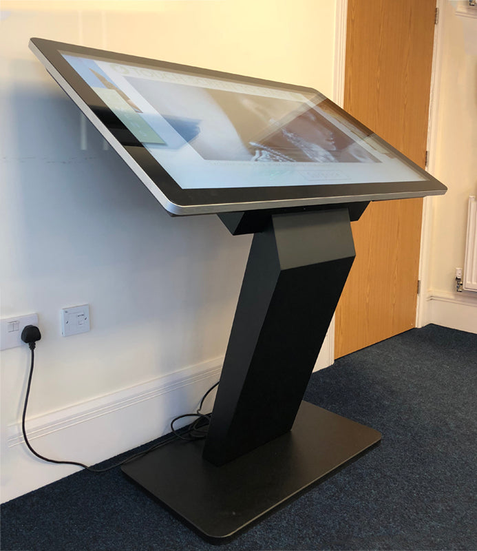 55" WINDOWS PCAP TOUCH SCREEN KIOSK