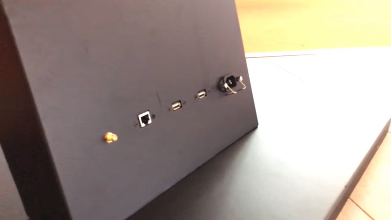 55" WINDOWS PCAP TOUCH SCREEN KIOSK