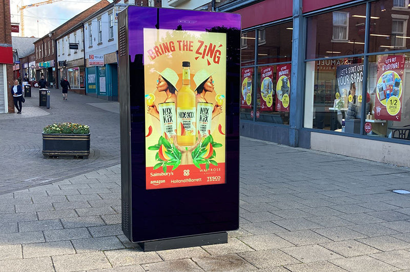 43" FREESTANDING OUTDOOR DIGITAL POSTER