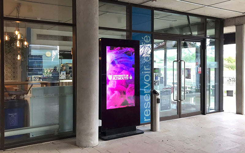 43" FREESTANDING OUTDOOR DIGITAL POSTER